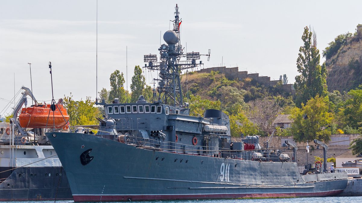 Ukrajina píše historii námořní války. Její útok obnažil slabinu všech lodí
